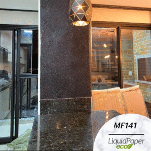 COZINHA COM O Papel de parede liquido de fundo preto com toque de pequenas bolinhas brancas em destaque papel de parede liquido sem brilho